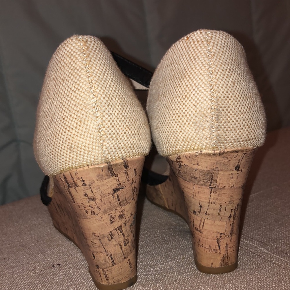 Lace Wedges - Picture 4 of 5